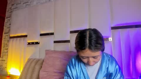 ANGEL AND TEFY online show from February 3, 2026, 4:23 pm