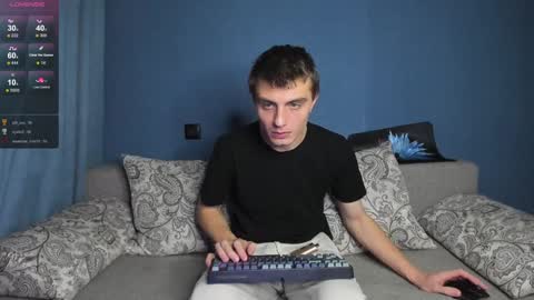 Snapshot of anna_jason chatting on January 12, 2025, 7:42 pm Fansly Jason sweet ass online show from January 12, 2025, 7:42 pm