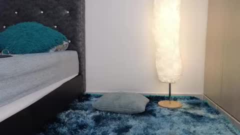 Snapshot of anna_joness chatting on February 24, 2025, 6:04 pm Anna online show from February 24, 2025, 6:04 pm