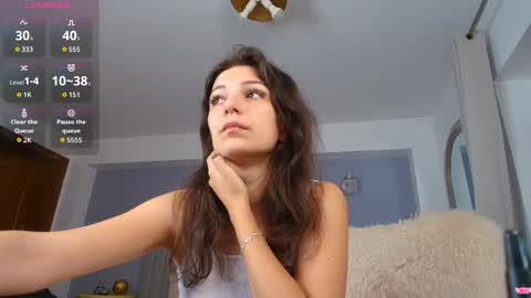 Anna online show from November 11, 2025, 6:24 am