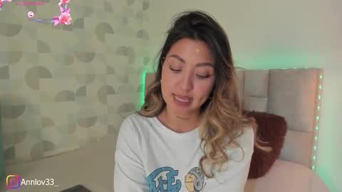 Snapshot of anna_loveu chatting on September 18, 2025, 8:44 pm Ana Lucia online show from September 18, 2025, 8:44 pm