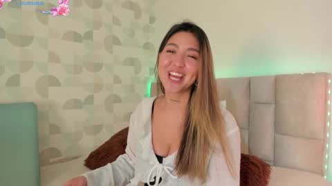 Snapshot of anna_loveu chatting on September 22, 2025, 7:16 pm Ana Lucia online show from September 22, 2025, 7:16 pm