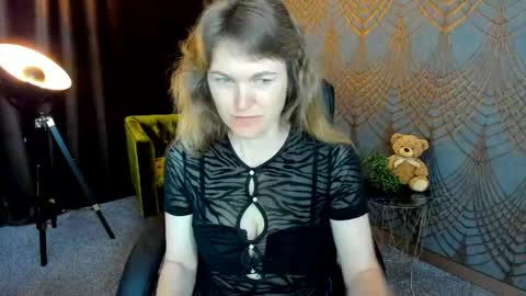 Annabel online show from June 7, 2026, 5:22 am