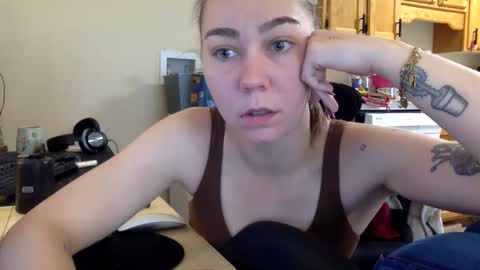 annabellemonroe69 online show from November 21, 2025, 1:10 pm