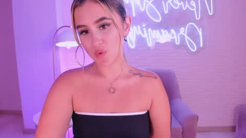 Snapshot of annabrooks_ chatting on January 28, 2025, 2:00 am Anna Brooks online show from January 28, 2025, 2:00 am