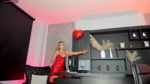 Anna Brooks  online show from February 14, 2026, 7:54 pm