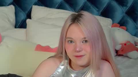 AnnaDelon online show from September 23, 2025, 4:15 am