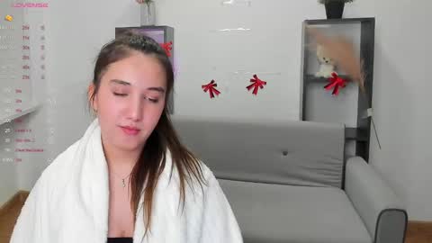 Anna online show from January 10, 2025, 1:41 pm