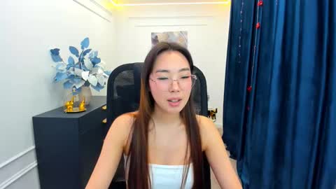 Anna online show from November 27, 2025, 11:34 am