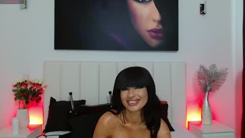 Snapshot of annaros_ chatting on December 5, 2024, 10:01 am AnnaRos online show from December 5, 2024, 10:01 am