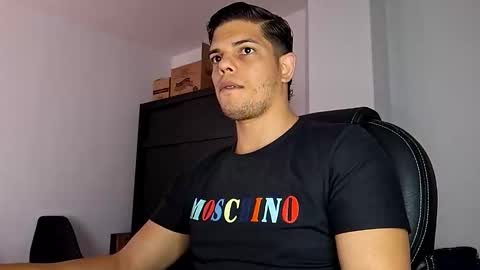 Snapshot of anndyhardy11 chatting on December 7, 2024, 3:19 pm Anndy Hardy online show from December 7, 2024, 3:19 pm