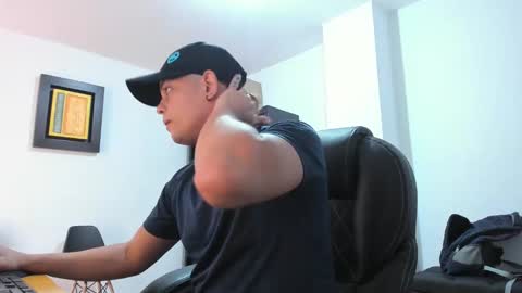 Snapshot of anndyhardy11 chatting on January 2, 2025, 6:01 pm Anndy Hardy online show from January 2, 2025, 6:01 pm