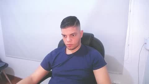 Snapshot of anndyhardy11 chatting on February 22, 2025, 3:14 pm Anndy Hardy online show from February 22, 2025, 3:14 pm