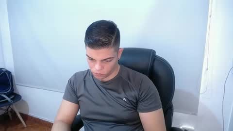 Snapshot of anndyhardy11 chatting on February 28, 2025, 3:26 pm Anndy Hardy online show from February 28, 2025, 3:26 pm