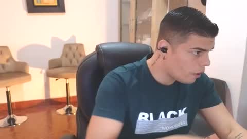 Snapshot of anndyhardy11 chatting on October 24, 2025, 10:06 pm Anndy Hardy online show from October 24, 2025, 10:06 pm