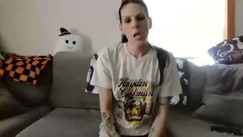 anne online show from October 16, 2025, 5:36 pm