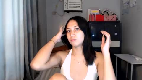anne_chanelx online show from May 31, 2026, 5:48 am