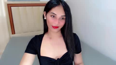 SWEET ANNE online show from October 12, 2025, 7:18 am
