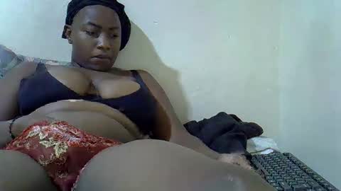 Snapshot of anne_marriee chatting on February 24, 2026, 6:44 am Anne marrie online show from February 24, 2026, 6:44 am