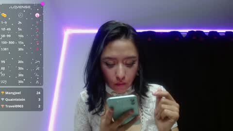 Snapshot of anne_nicholson chatting on December 27, 2024, 6:46 am Anne online show from December 27, 2024, 6:46 am