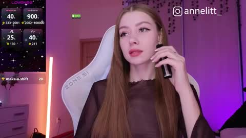 annelitt online show from December 19, 2025, 9:33 pm