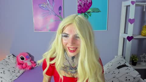 Snapshot of annetenet chatting on December 8, 2024, 7:05 am Annet online show from December 8, 2024, 7:05 am