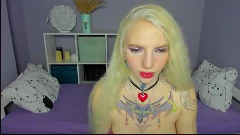 Snapshot of annetenet chatting on February 14, 2025, 7:17 am Annet online show from February 14, 2025, 7:17 am