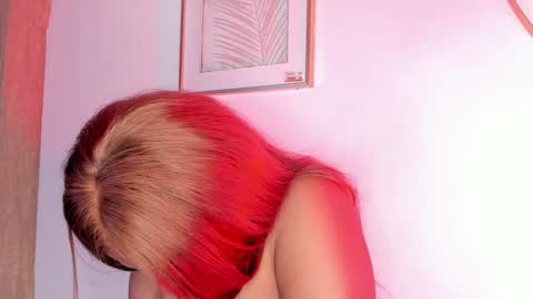 Snapshot of anneth__m chatting on January 16, 2025, 10:44 pm Anneth online show from January 16, 2025, 10:44 pm