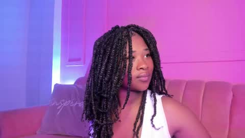 Snapshot of anneth__m chatting on March 7, 2025, 8:22 pm Anneth online show from March 7, 2025, 8:22 pm