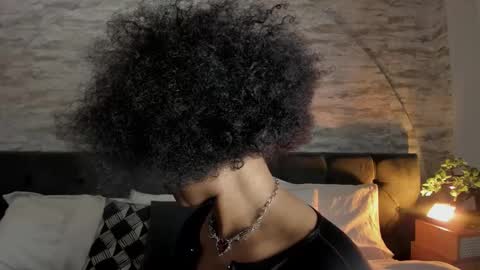 Snapshot of anneth__m chatting on December 13, 2025, 8:14 pm Anneth online show from December 13, 2025, 8:14 pm