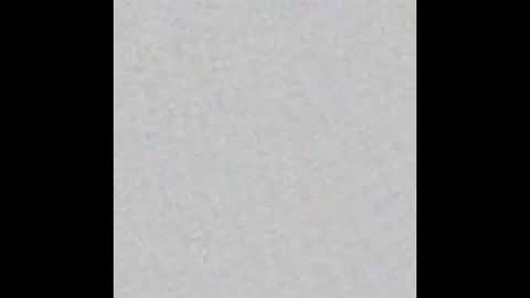 Snapshot of anneth__m chatting on December 20, 2025, 7:21 pm Anneth online show from December 20, 2025, 7:21 pm