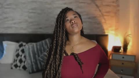 Snapshot of anneth__m chatting on February 4, 2026, 7:42 pm Anneth online show from February 4, 2026, 7:42 pm