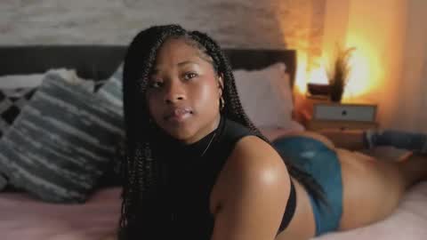 Snapshot of anneth__m chatting on February 11, 2026, 7:41 pm Anneth online show from February 11, 2026, 7:41 pm