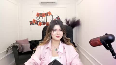 Snapshot of annetli chatting on October 19, 2025, 8:42 pm annetli online show from October 19, 2025, 8:42 pm