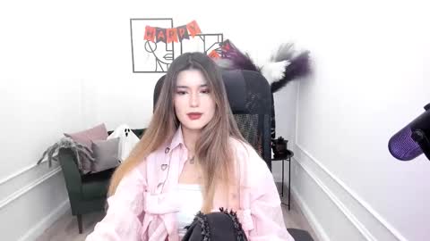 Snapshot of annetli chatting on October 22, 2025, 3:40 am annetli online show from October 22, 2025, 3:40 am