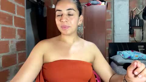 anngela online show from October 6, 2025, 5:16 am