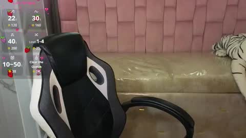 Anni acker b online show from November 29, 2025, 3:31 am