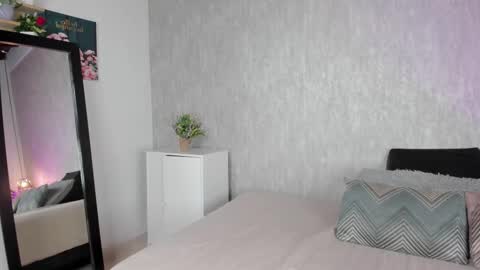 Snapshot of anni_evans_ chatting on February 26, 2026, 9:47 pm Andre online show from February 26, 2026, 9:47 pm