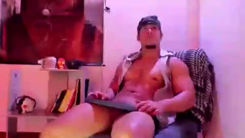 Snapshot of annibal_toro chatting on June 24, 2026, 12:59 pm darg online show from June 24, 2026, 12:59 pm
