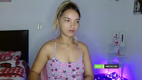 Snapshot of annie_che77y chatting on February 24, 2025, 9:53 am annie cherry independent model online show from February 24, 2025, 9:53 am