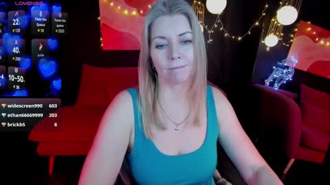 Annie online show from December 28, 2024, 8:48 am