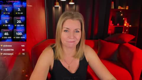 Annie online show from January 14, 2025, 11:42 am