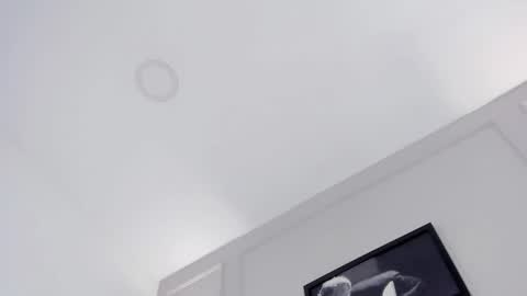 Annie online show from January 26, 2025, 7:52 pm