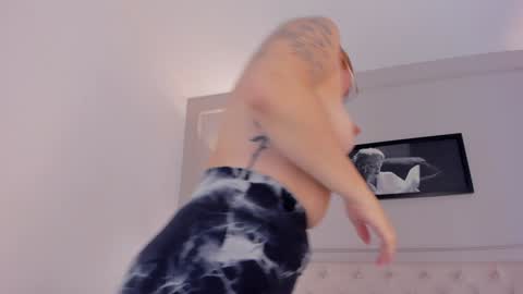 Annie online show from February 7, 2025, 11:56 am