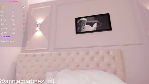 Annie online show from February 21, 2025, 6:04 pm