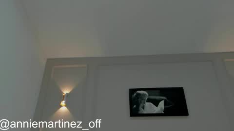 Annie online show from February 26, 2025, 11:30 am