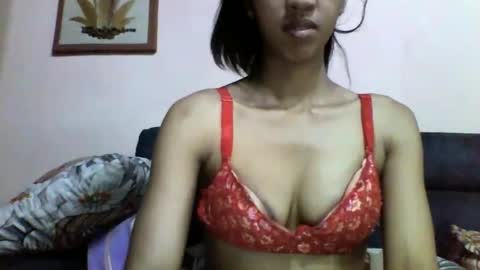 anniesexy1 online show from November 9, 2025, 7:12 pm