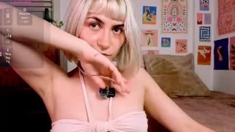 annietinky online show from January 14, 2026, 4:29 am