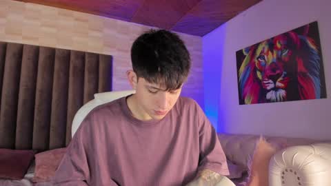 Snapshot of anniie_and_alex chatting on January 12, 2025, 1:48 pm Annie Alex online show from January 12, 2025, 1:48 pm