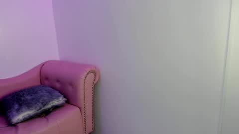 Snapshot of anniie_evans1 chatting on January 27, 2025, 7:56 pm Annie Evans online show from January 27, 2025, 7:56 pm